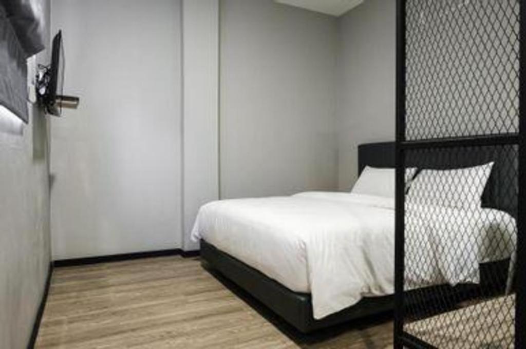 Oyo 568 Rajawali Homestay Палембанг Екстериор снимка